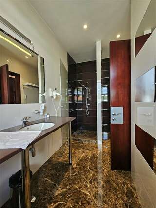 Гостиница Форест Малоярославец Полулюкс-6