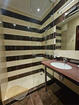 Гостиница Форест Малоярославец Стандарт с двумя отдельными кроватями-5