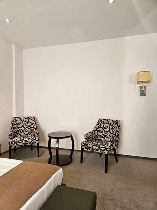 Гостиница Форест Малоярославец Люкс-3