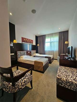 Гостиница Форест Малоярославец Стандарт с двумя отдельными кроватями-3